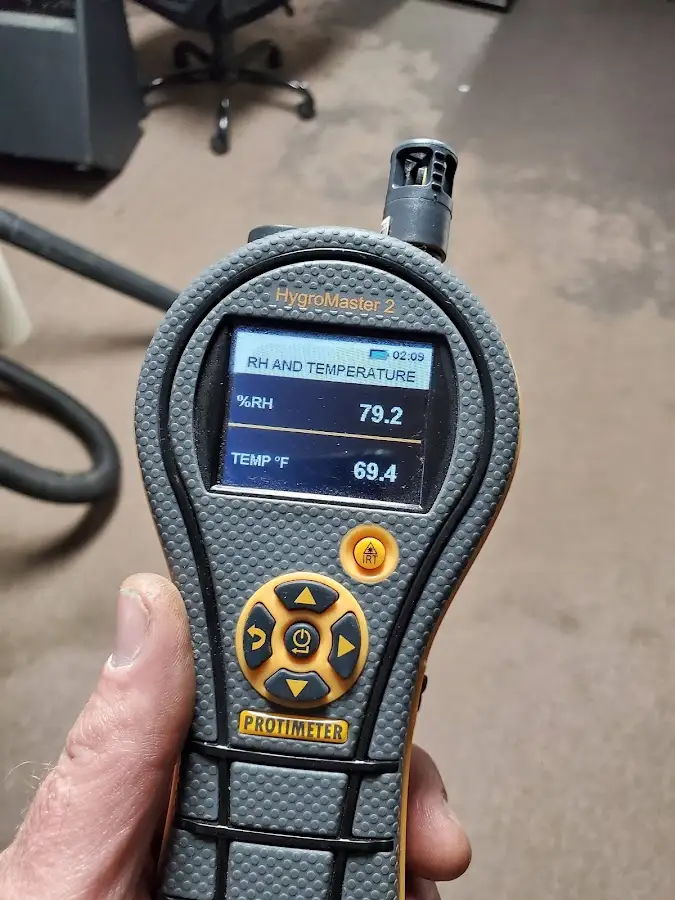 Moisture meter humidity assessment for Fire & Smoke Damage Restoration in Atlanta